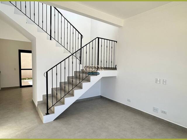 #112 - Sobrado para Venda em Atibaia - SP - 2